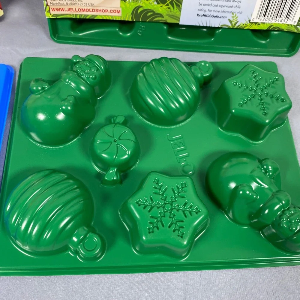 Jell-O Jiggler Molds Lot of 4 Birthday Phineas Ferb Monsters Univ Christmas‎